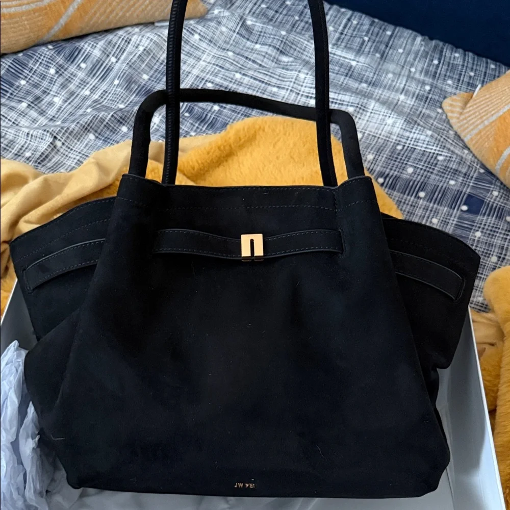 JW PEI Elegant Black Hana Tote - Picture 1 of 3